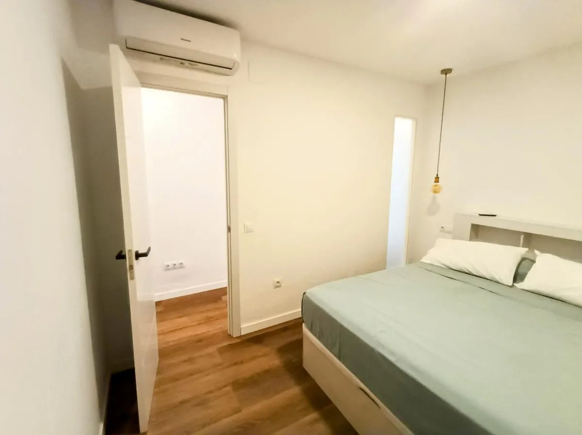 6f0b44cd-4127-4305-af57-9c83f2556adc