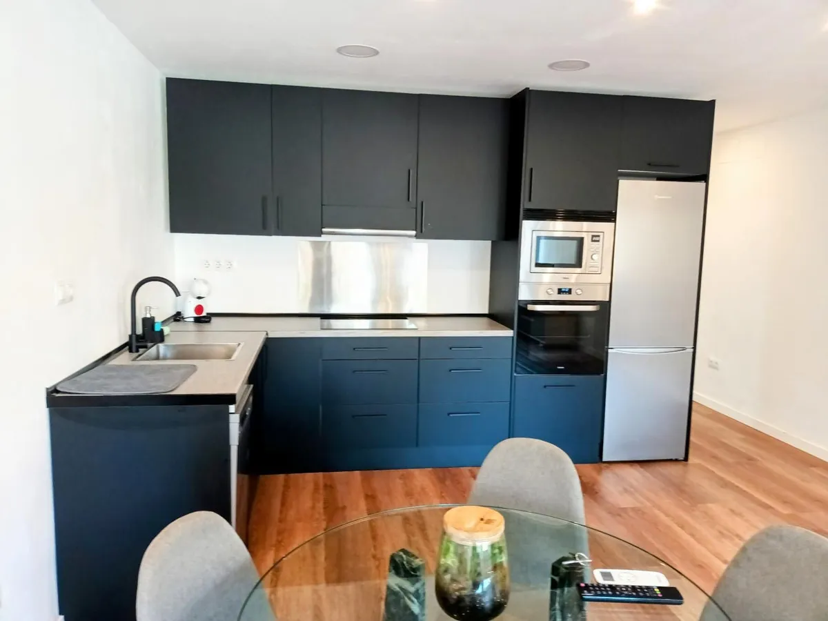 c77fca39-d1d3-4cab-9b7f-58756c25a845