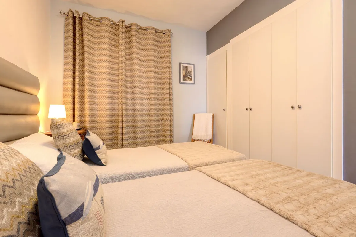 371b7dad-f713-428a-8976-c07179a9b0a4