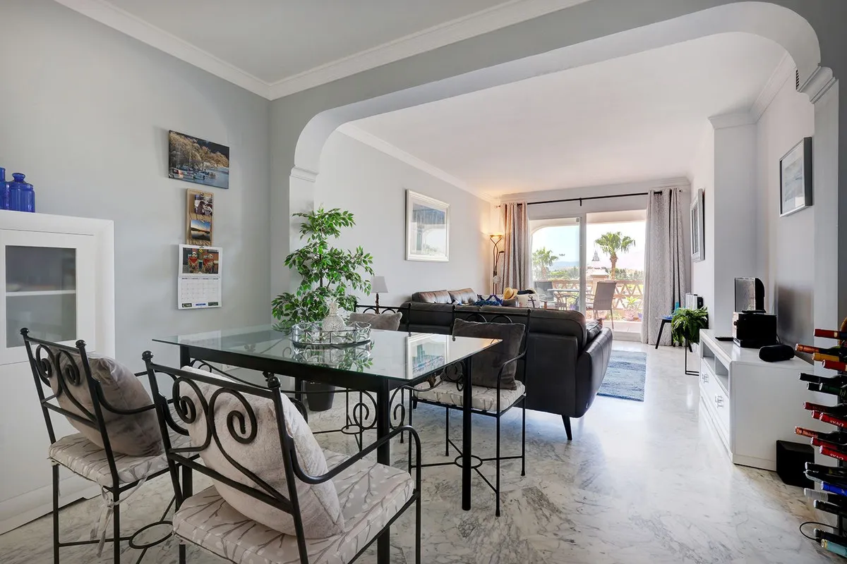 3bc137f9-382b-48c8-874f-d23ccbfa3a54