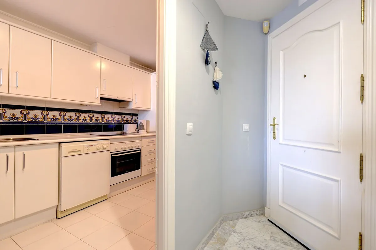 c3085b2e-146a-4a79-be88-e9b6e96aca85