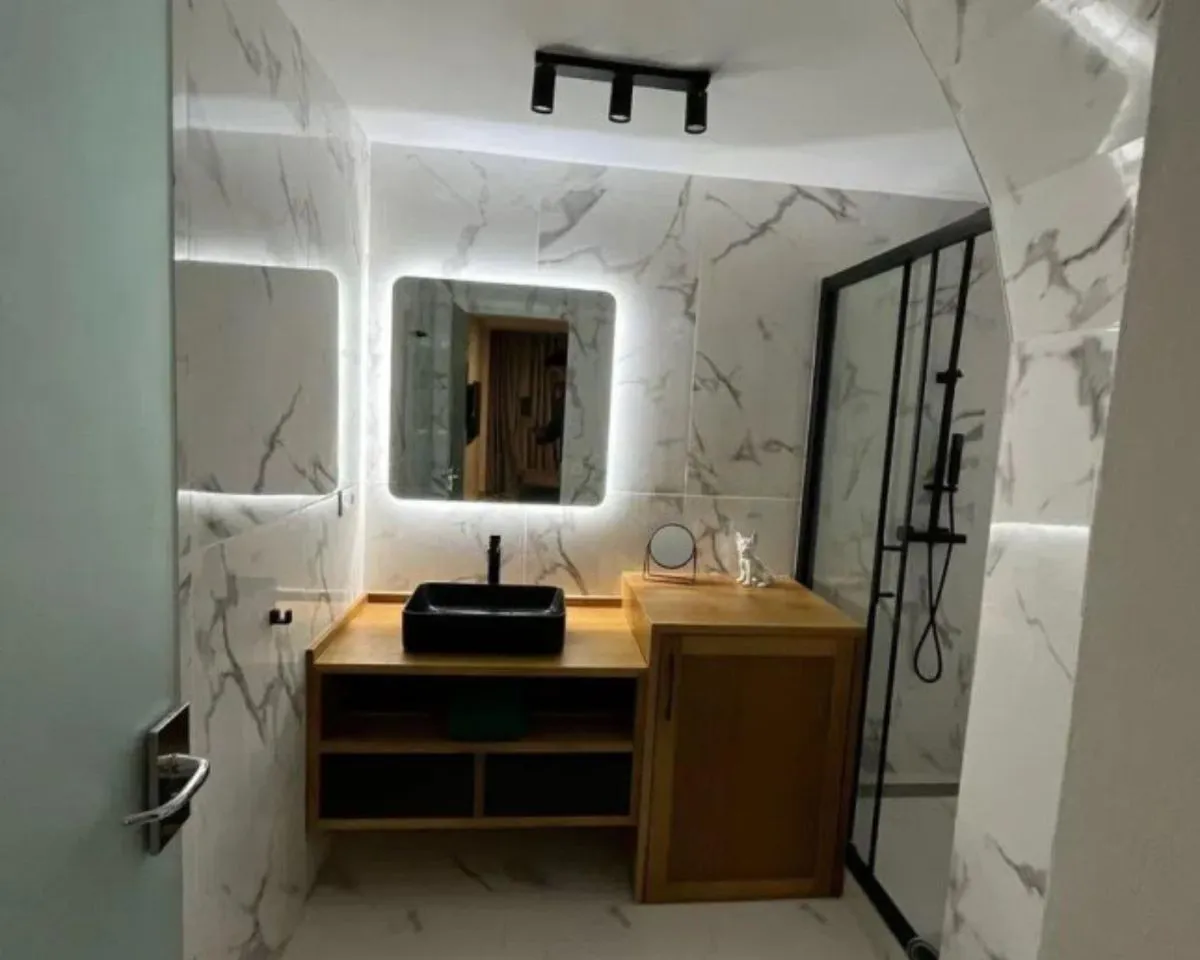 cc05e5ec-9623-4f6a-ad70-57c92dd1be55