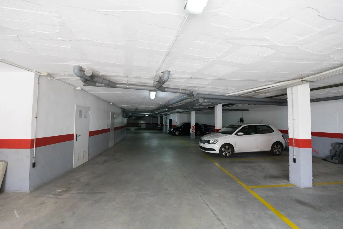 9b3a5074-2032-4eef-9143-18cfe752c1ca