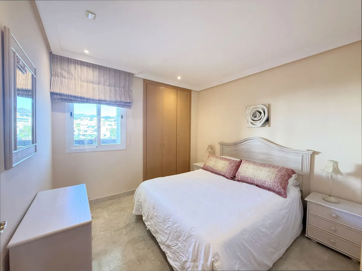 b35b8124-96e7-4be3-a0cc-527151530ae1