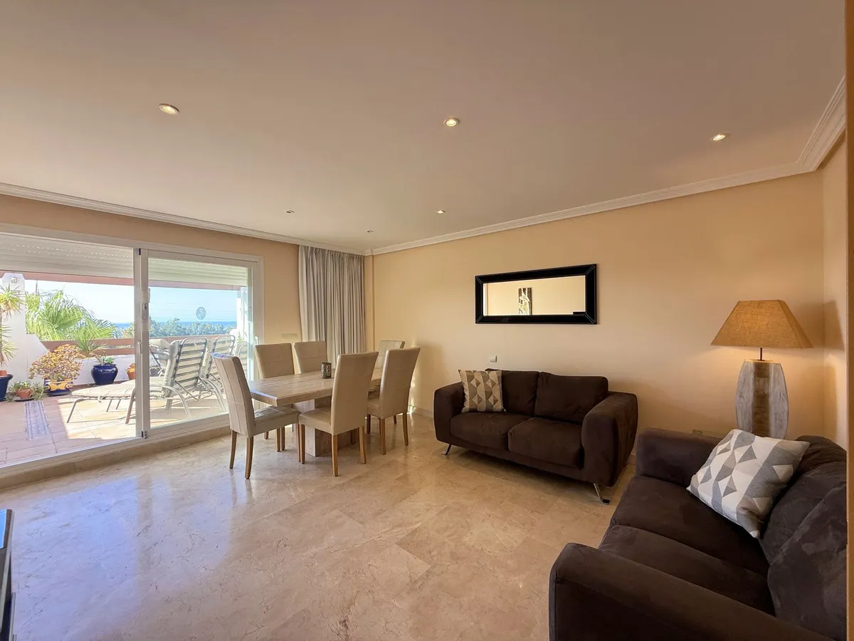 dd710899-2cf0-451c-8dfa-7936e5704eaa