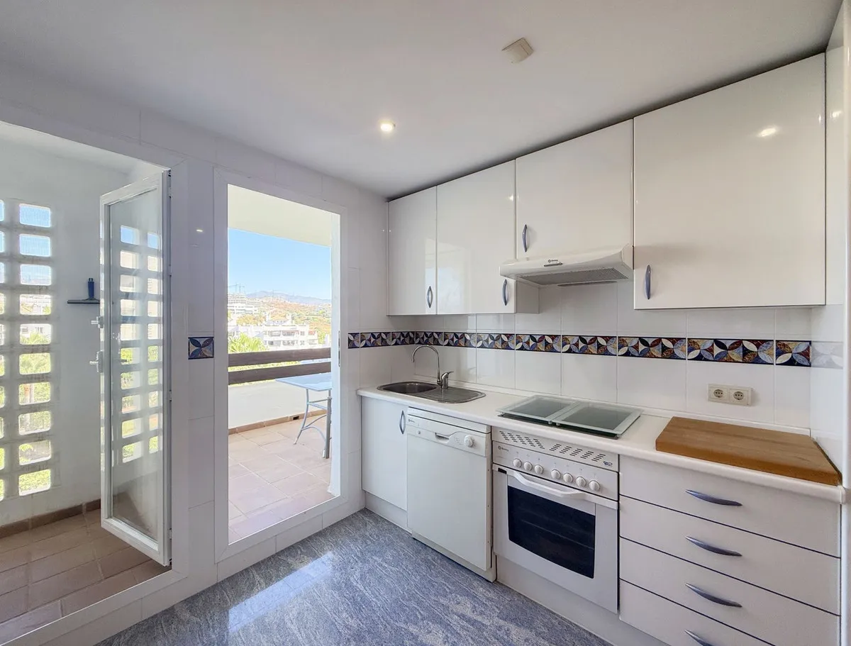 eb3f6b98-8883-429d-9d14-ee15d709d124