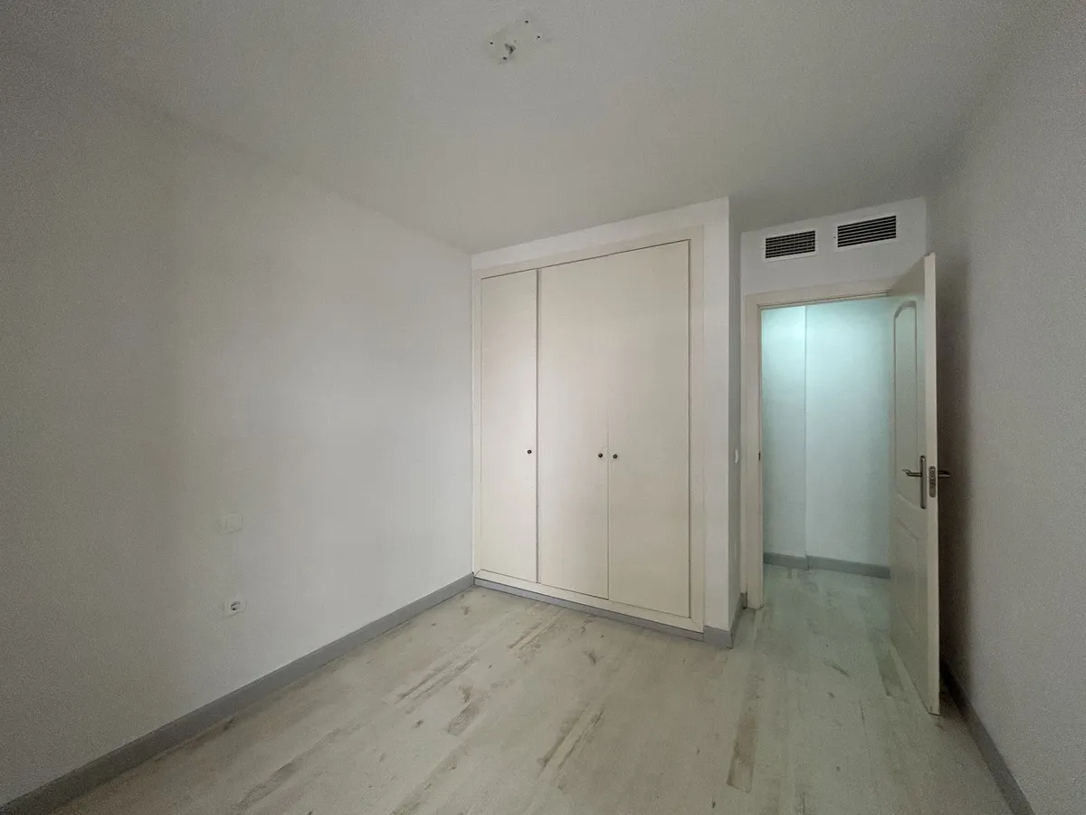 871871b9-9c40-4210-9d2d-4806a768b043