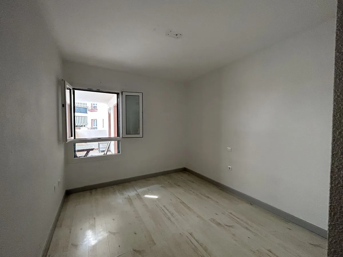 f5cad3f3-c9ef-4ea4-8dca-3a40f0ed7b23