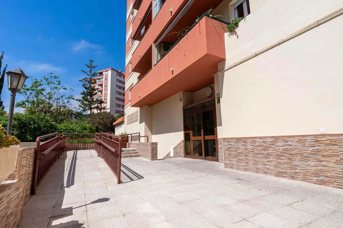 f535c953-7196-4deb-a41b-ddc481a8427c