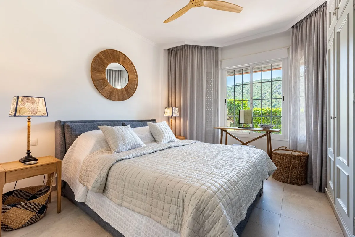 d06b2508-f218-4839-b7cf-e17af6df0357