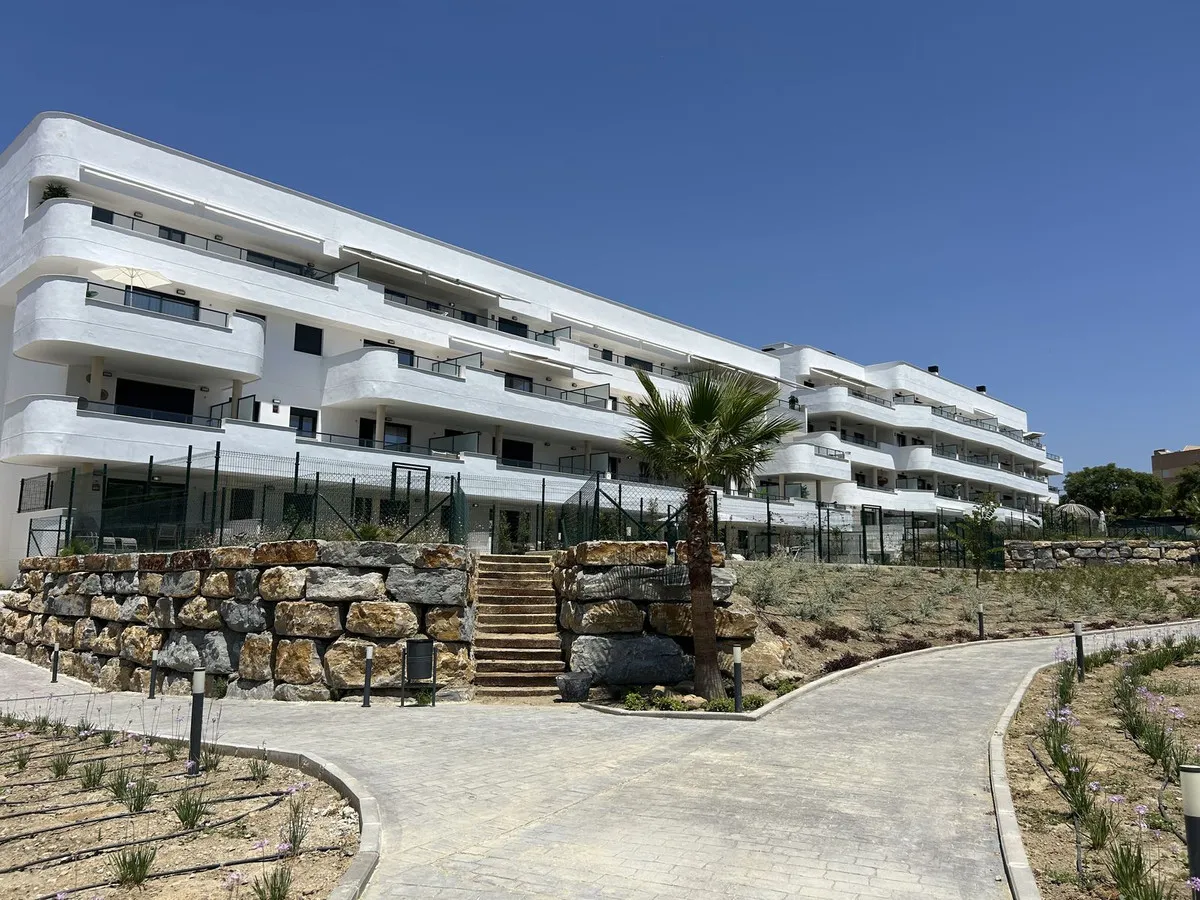 689d3bb7-fd9c-447b-a0f4-4982f0529185