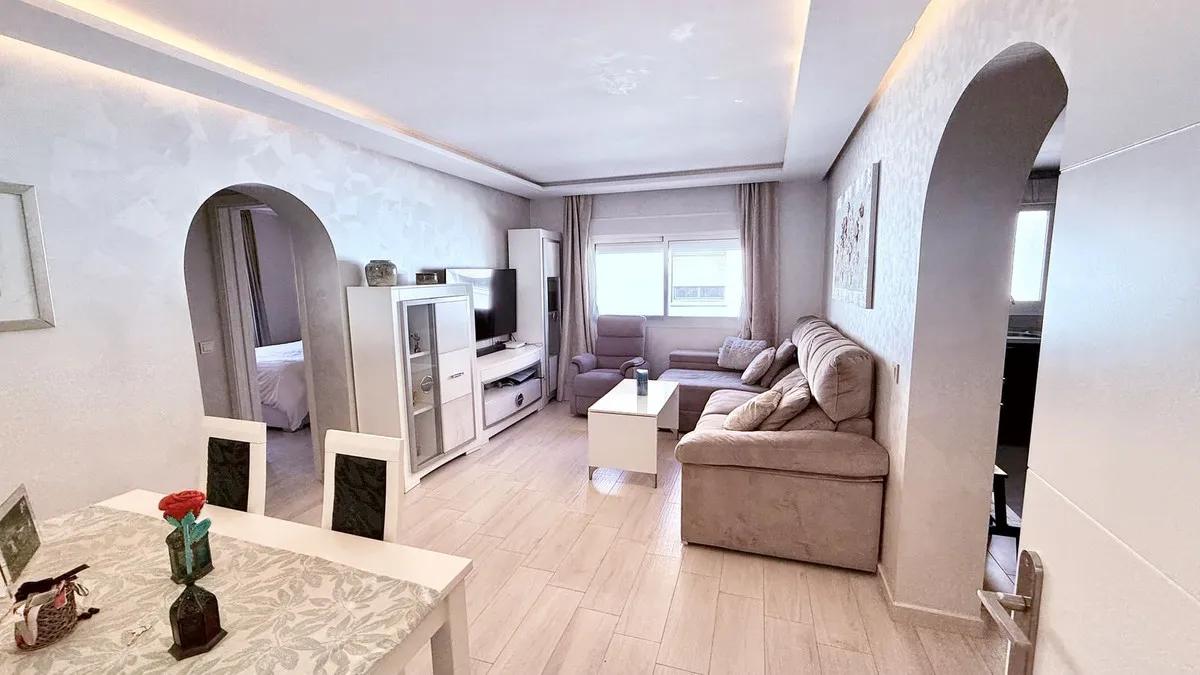 9542766f-ccaf-4d0d-af53-6695cedf5637