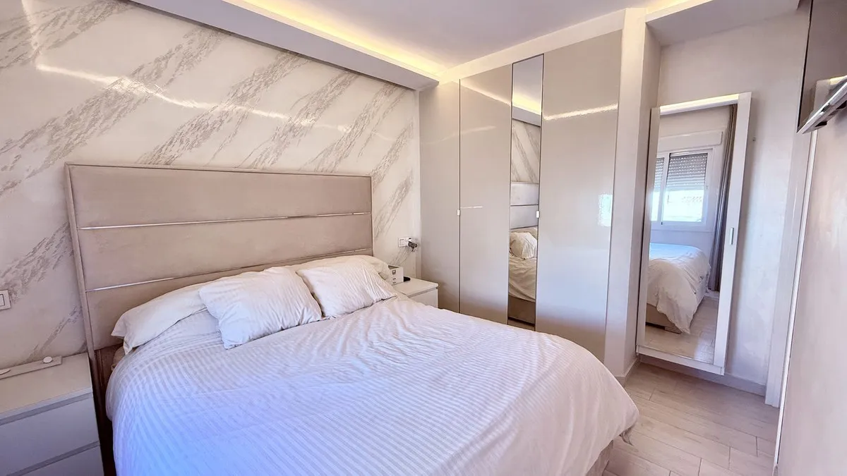 ca9c21fd-c34a-49fc-90a8-0c4320a3aef5