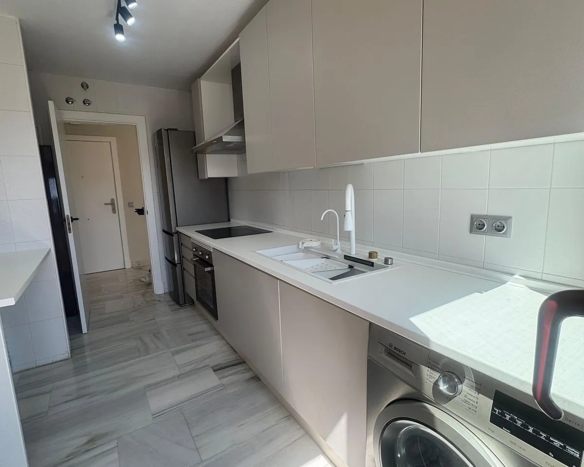 4528572e-0f91-42ca-805e-d6784e746103