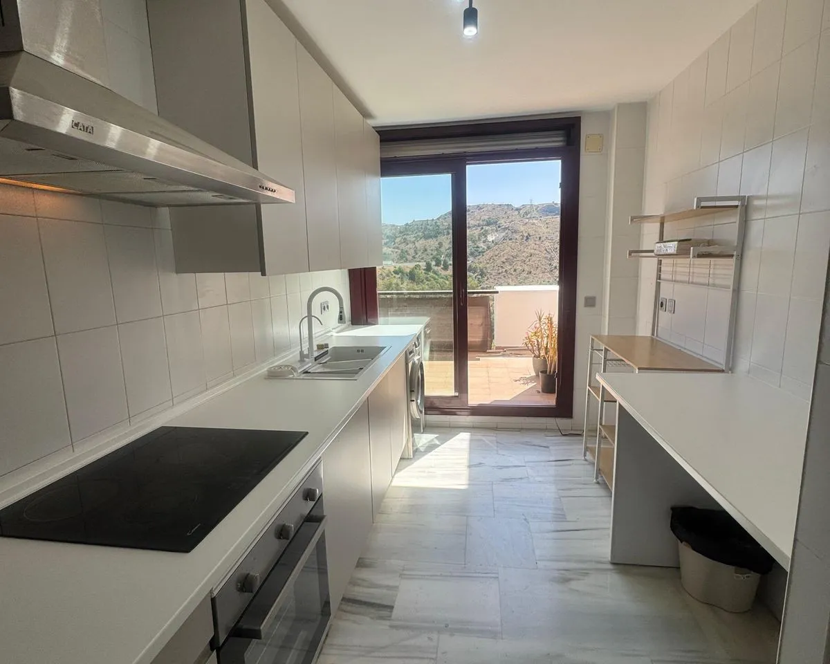 80ce36cd-fdce-49c7-9f6e-c69a32e1b35b