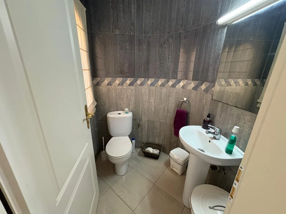 183db6ec-f194-458c-bd7e-2e3b3b2d62ad