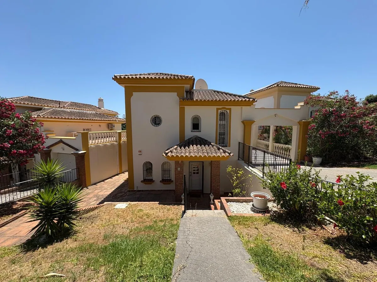 26d2f5e4-f036-4f04-b743-790ff2a6724b