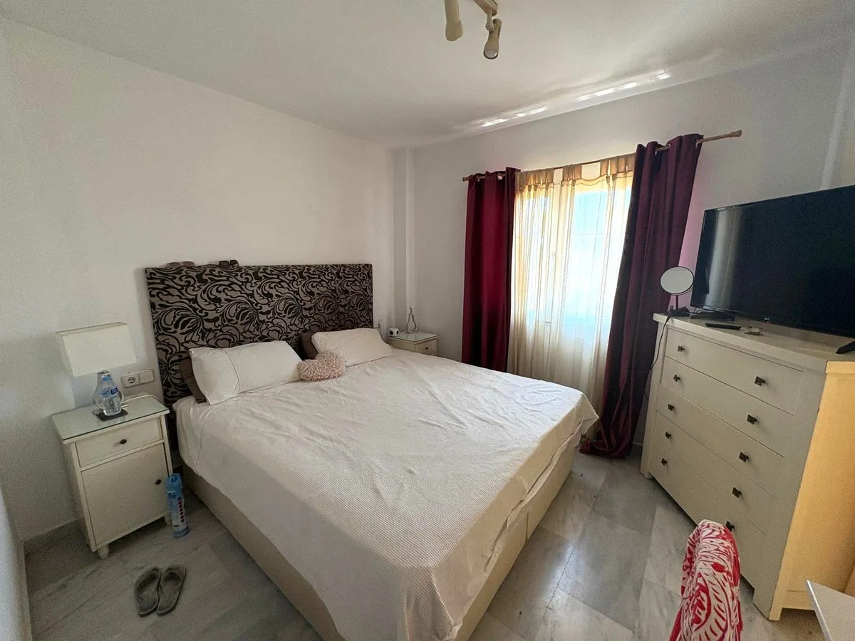 51327bfe-46b7-4c44-a8b3-247d7abece44