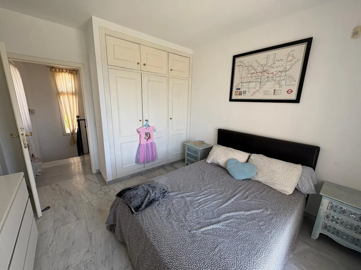 8f1681d1-27e7-4e10-a73b-105e0b780259