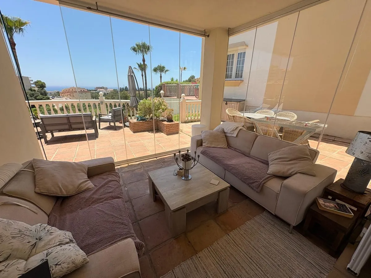 c7817015-ebcf-47fe-ada0-af97ddf8f916