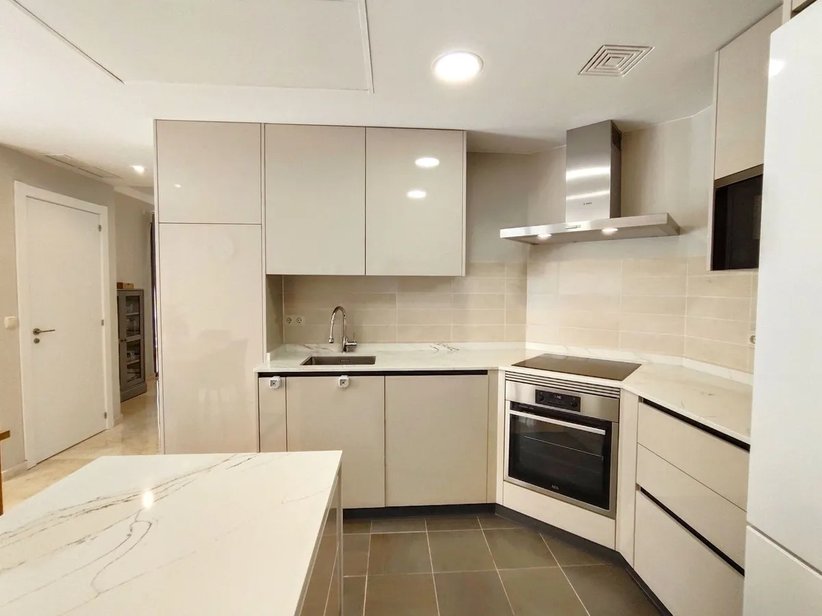 0027bb6e-122b-415d-b69a-889d719d276a