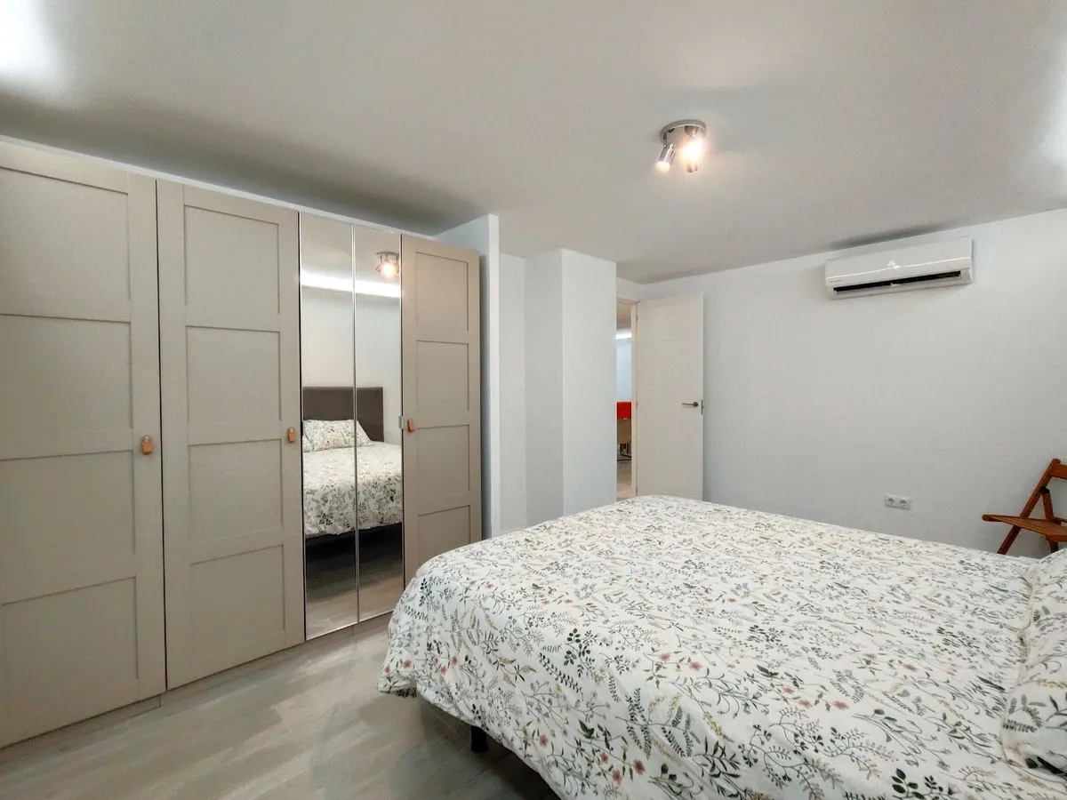 1bfd8763-ff1c-410f-9d1f-b307fb0329ec