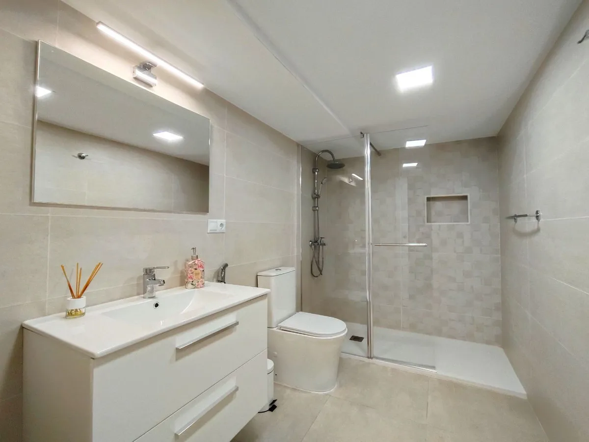 21f41ead-98c4-428a-a0ef-c75d5877d19e