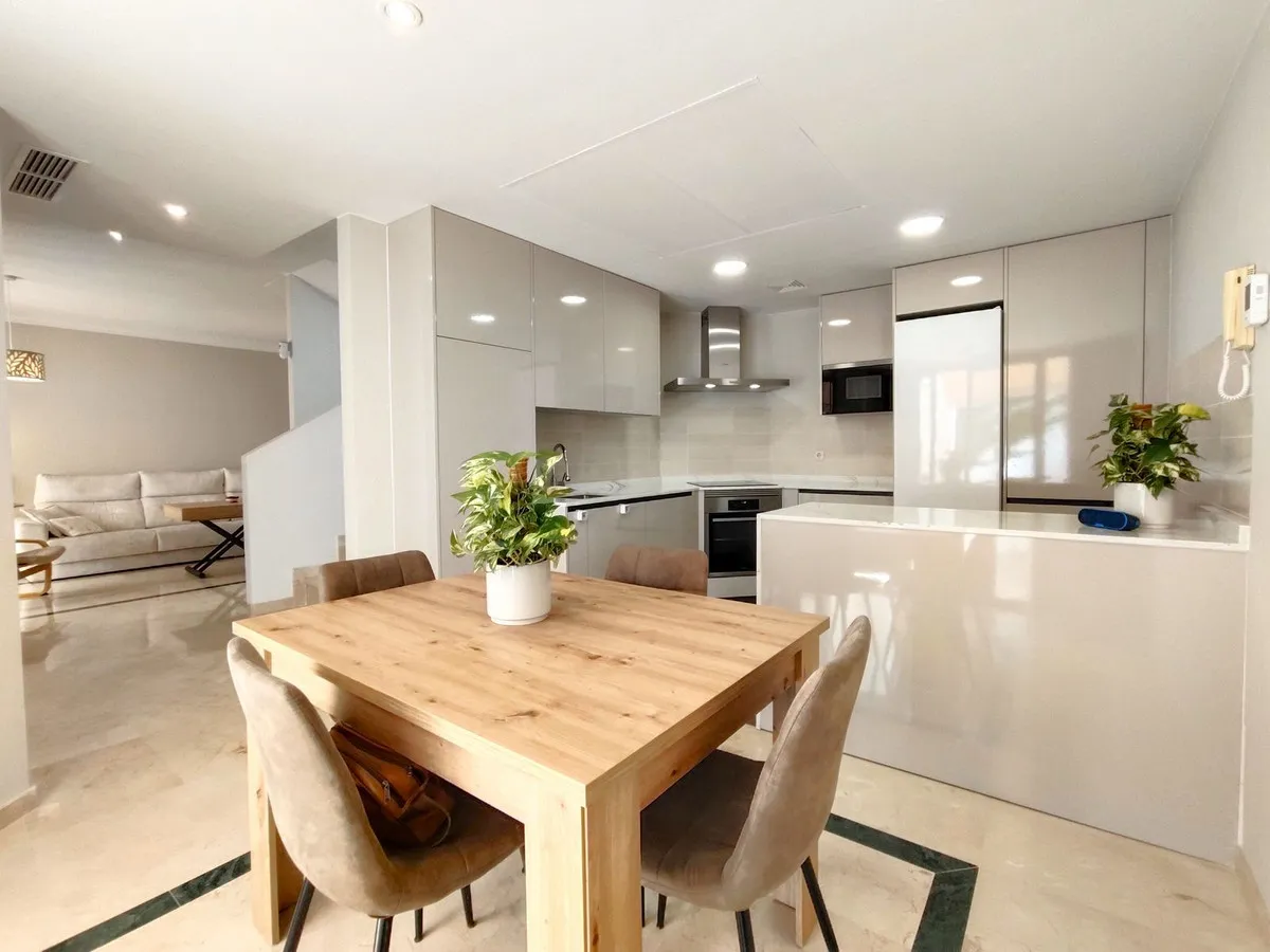 2fe8105a-257c-4024-88d8-5f5010ca0fbf