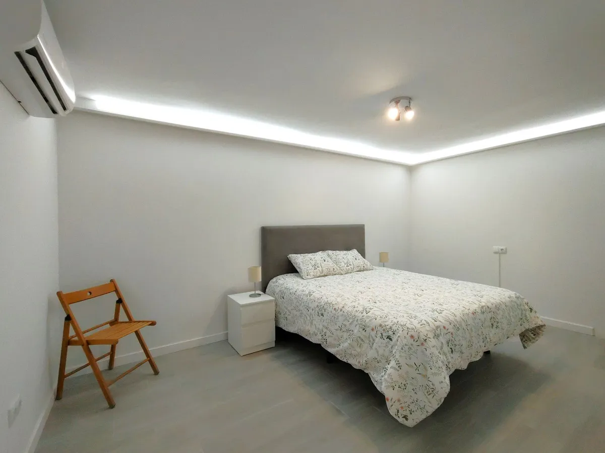 3e40c51b-40ad-419b-bc0f-a1995e9686e2