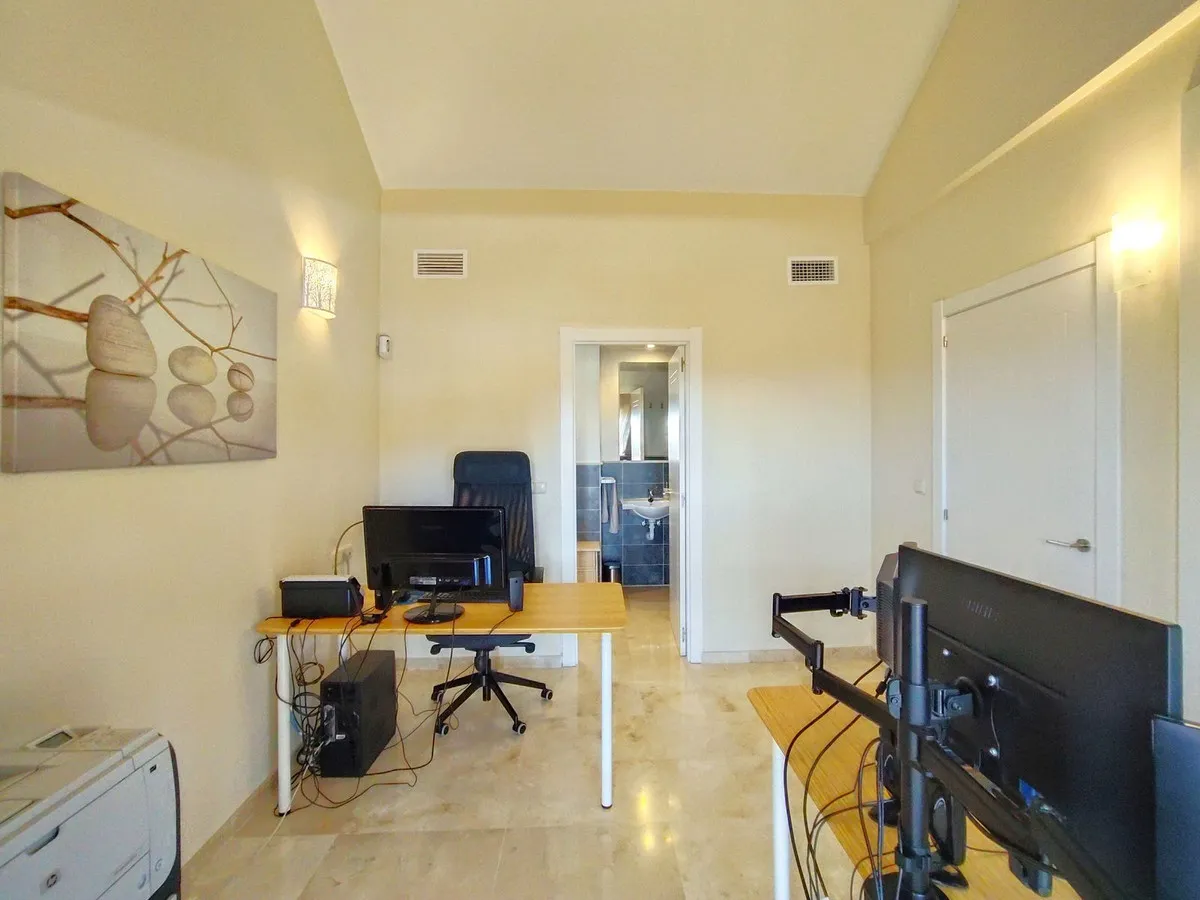 f2bd7b46-979e-43cc-838f-62e298d51d0f