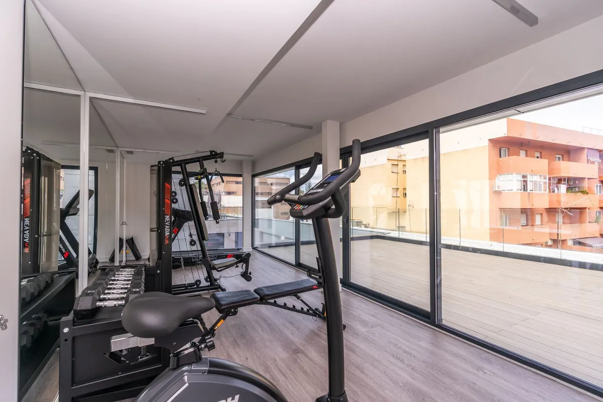 8971a780-8dfd-4bf9-bb87-8de72ab926c9