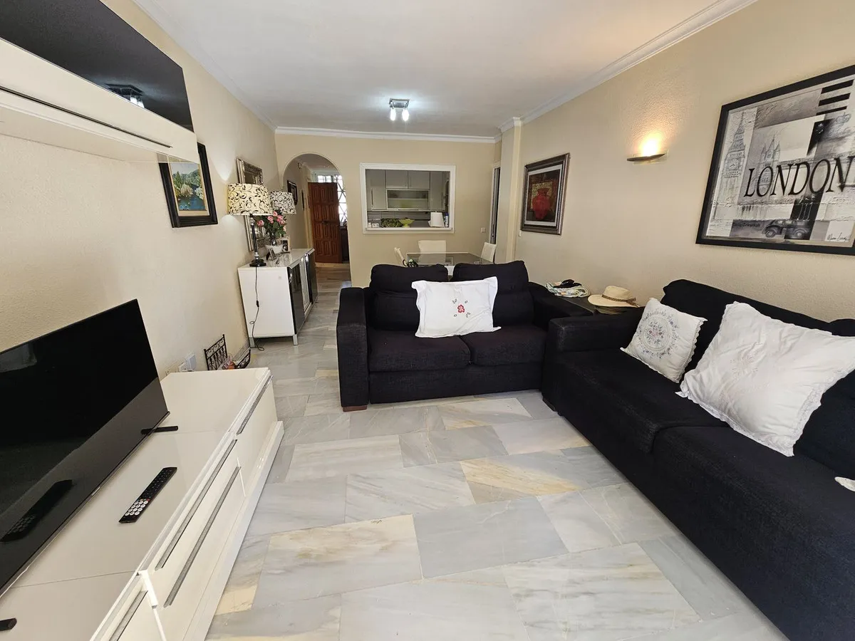 dcb682bc-9773-4c10-8d5d-893d796df408