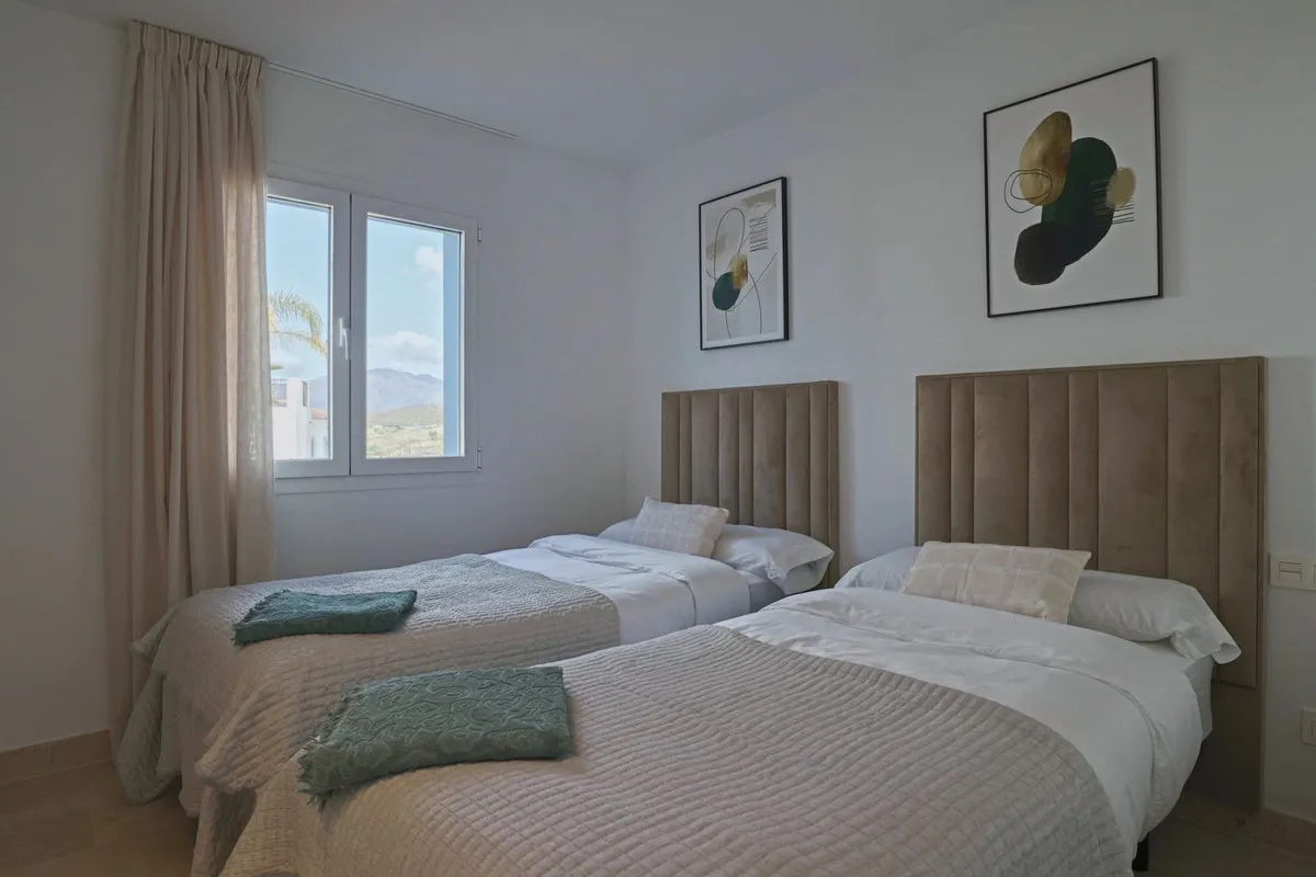 8d91b188-7432-48b8-a0bc-76edfffd878b