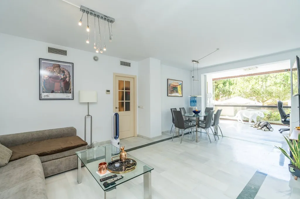 37154d60-49e9-49d5-9e9c-a65c23b3c497