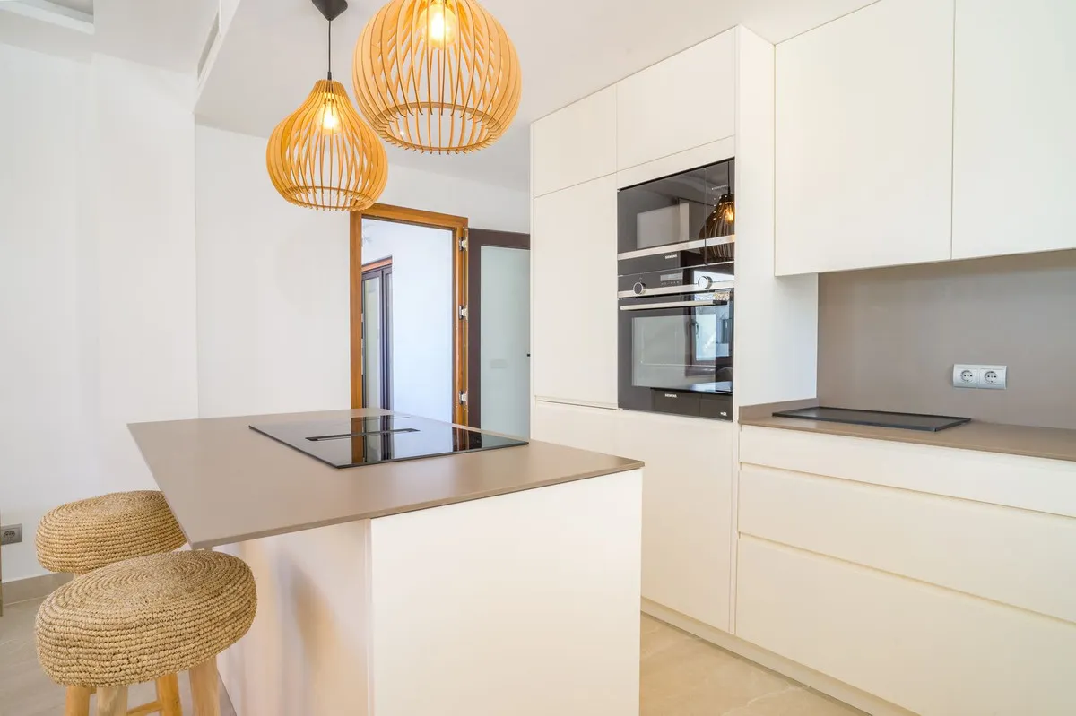 0a70c9df-c811-451c-8e80-bc9f71655bbc