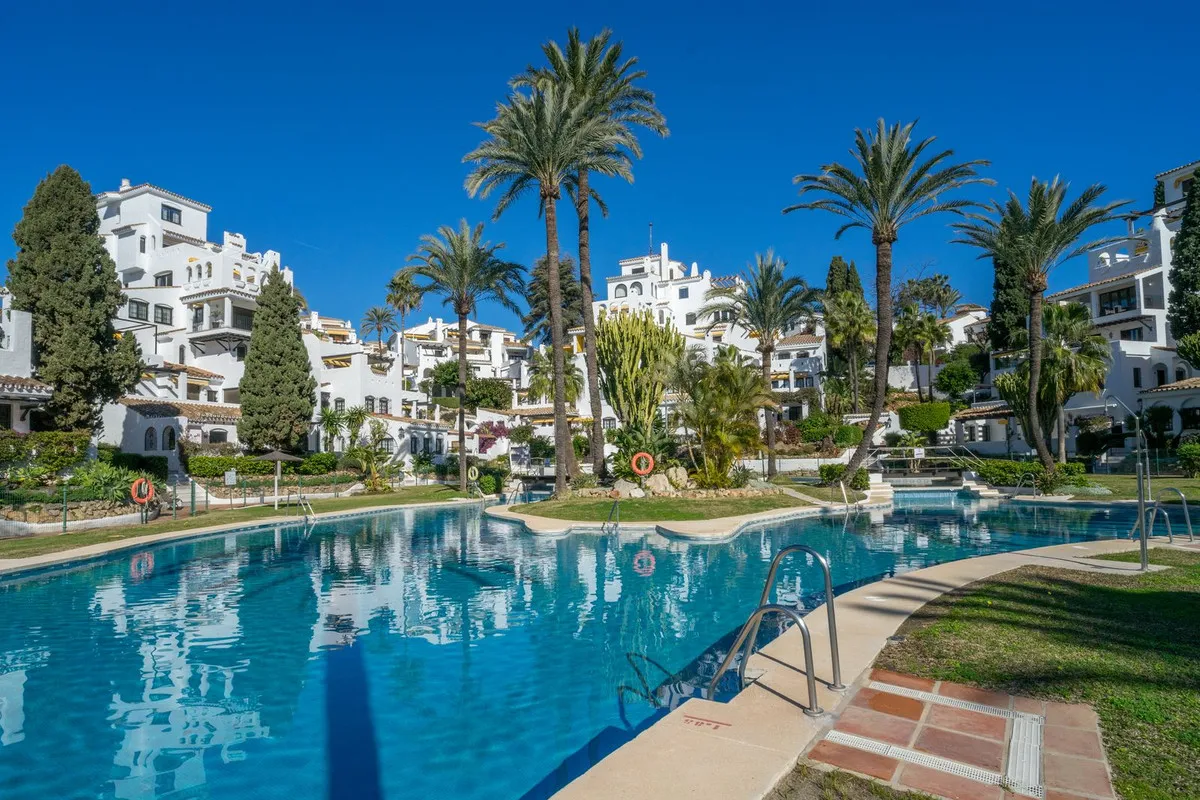 9a248fd2-df2a-4a5a-a7ee-fa59a7b8aa61