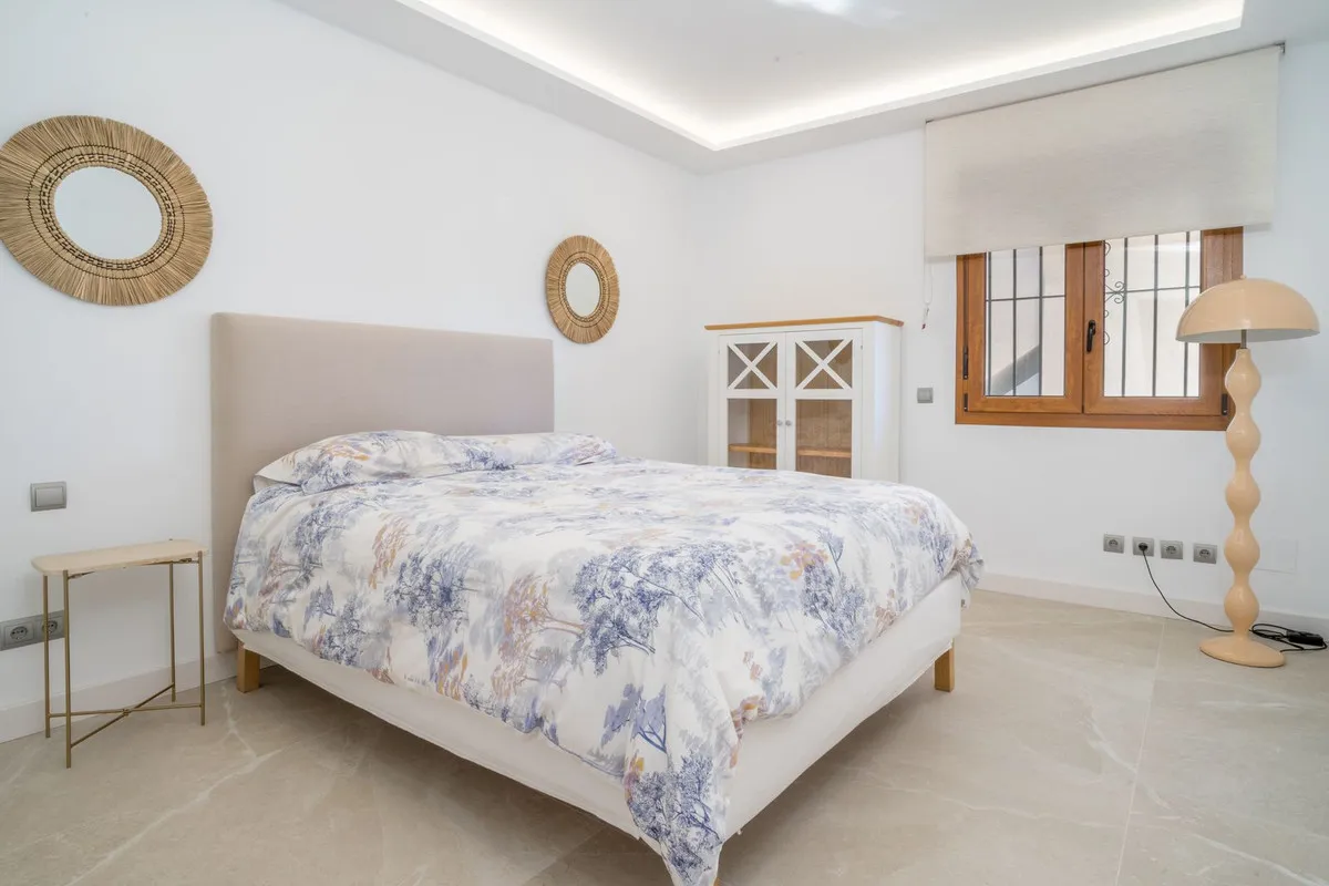 b70d3cf2-c728-4926-ba31-c5b1adfc48cb