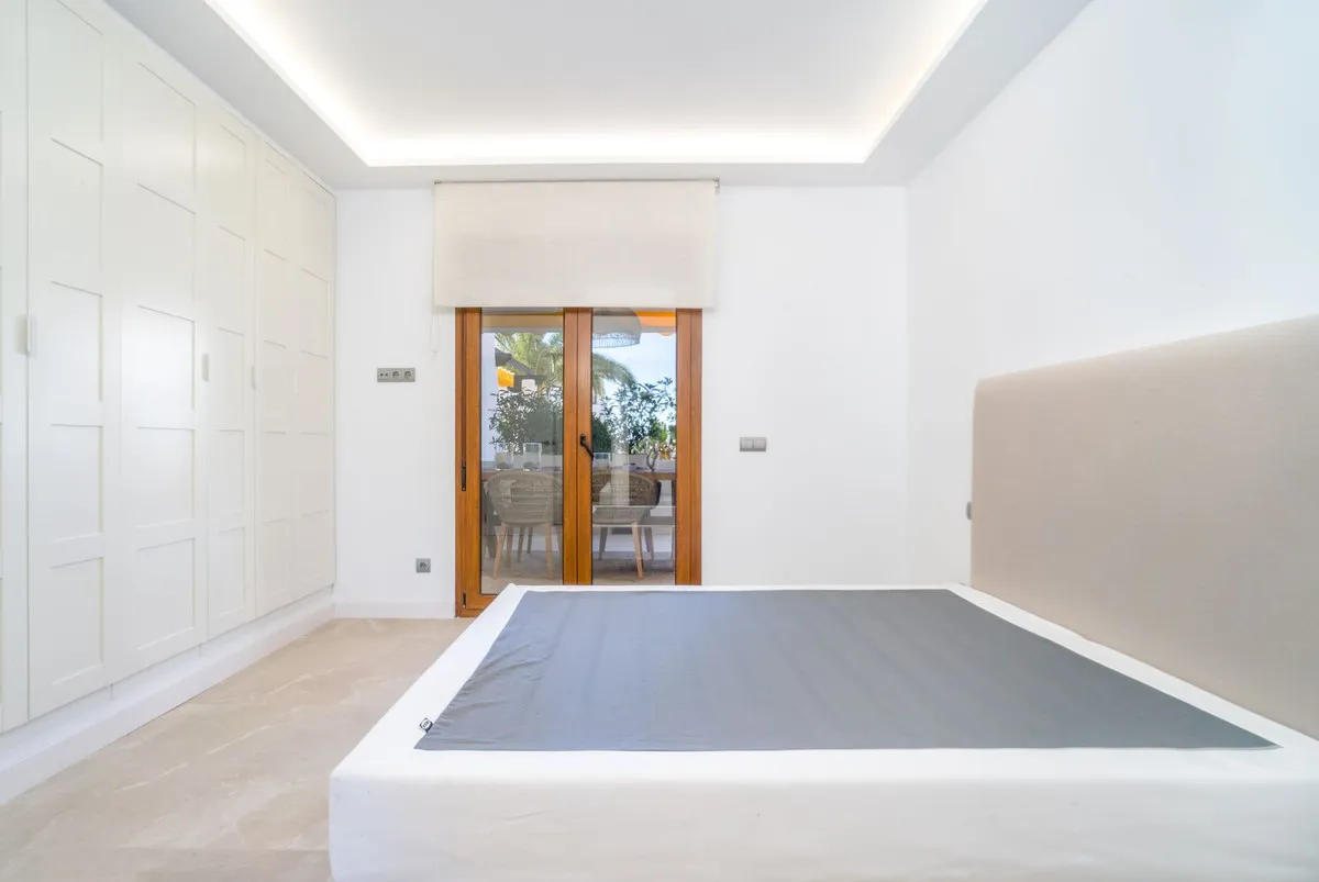 ce13555f-fe3f-4bda-b036-007df829af12