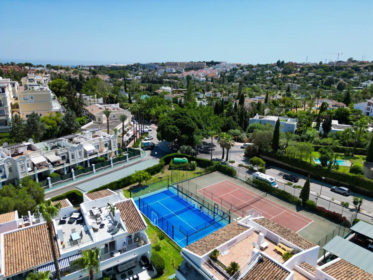 a0c75264-7986-4653-8c59-2b484a16844f