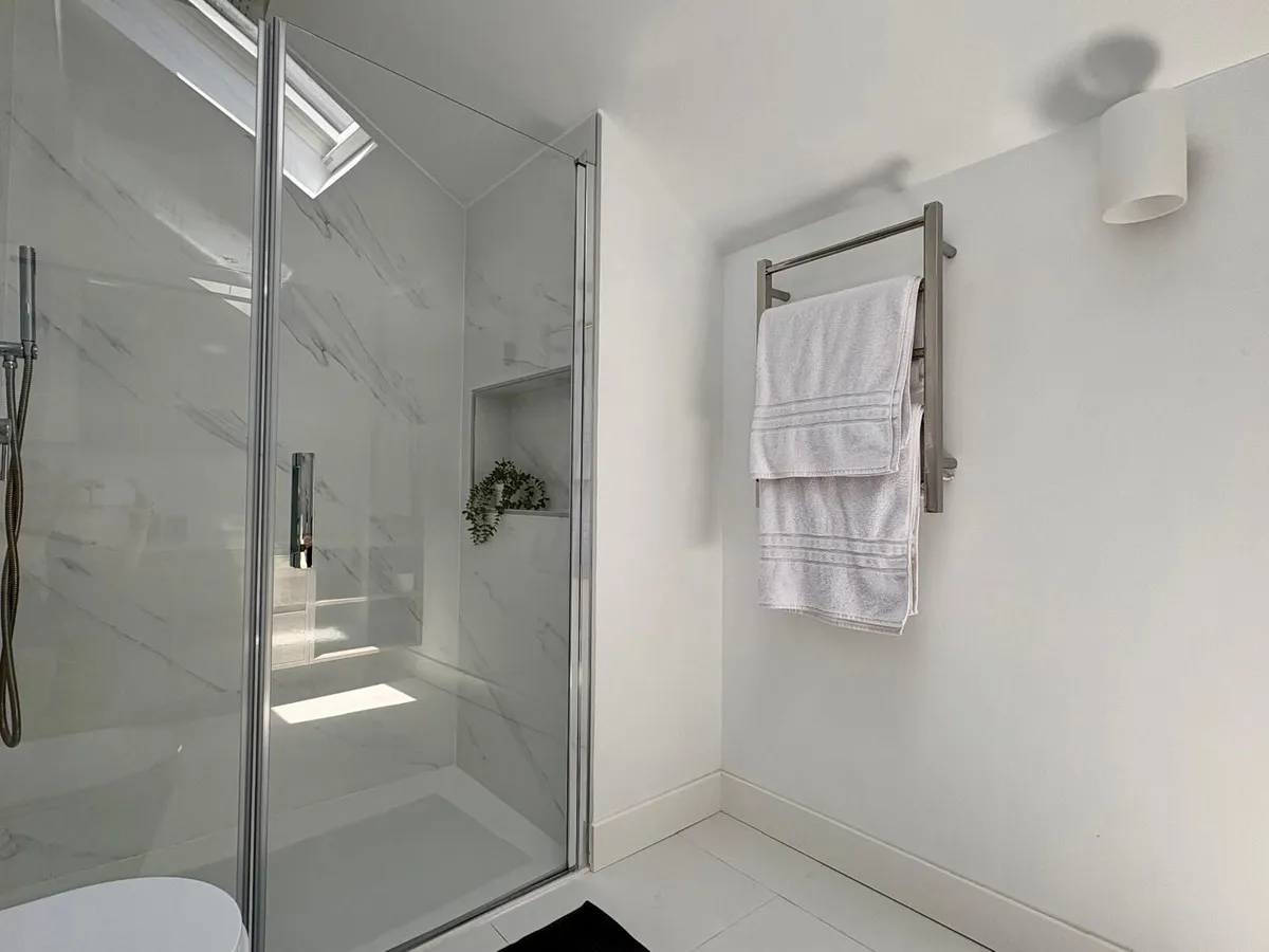 06c74b39-3844-48f2-9cd8-68d380ac5fd6