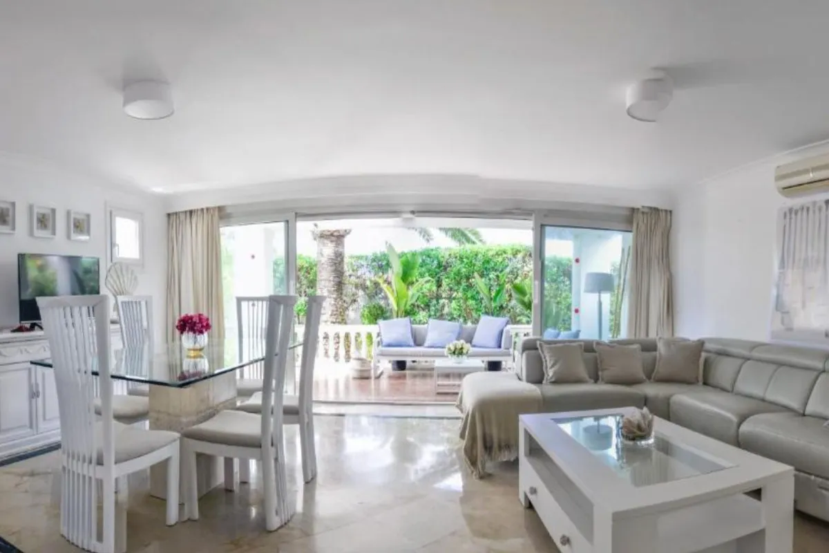 ef5b2014-a588-4d65-83b3-9be83f75c34e