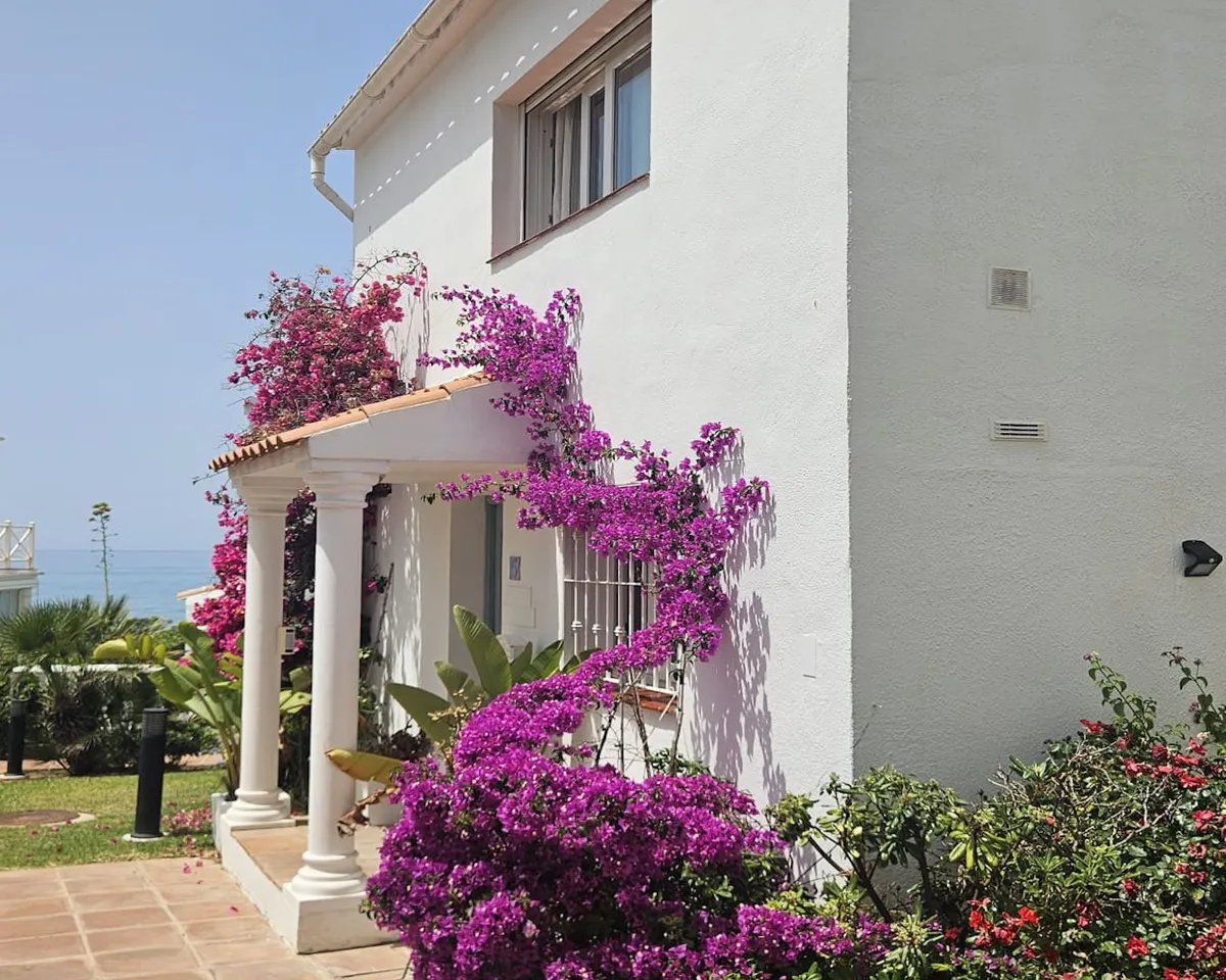 fea7136c-49fe-47b2-a77d-53e16b28fb92