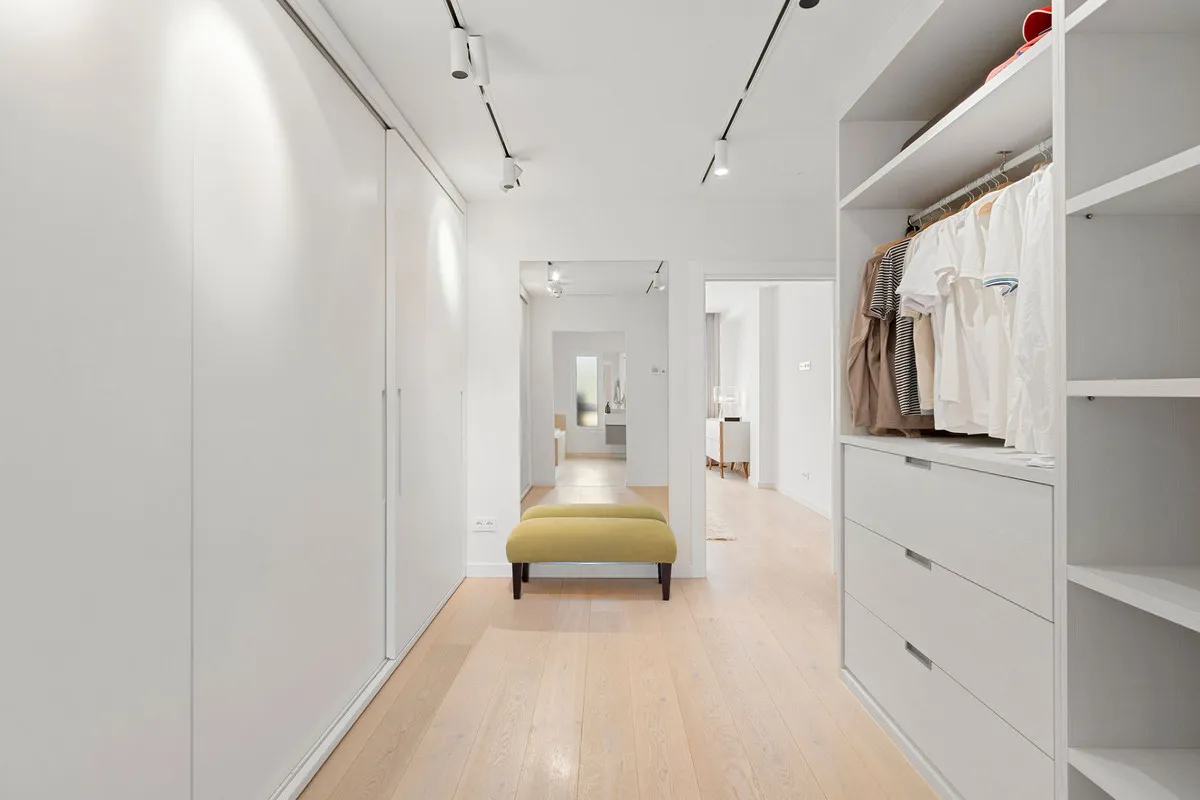 09e5655d-aaf1-4460-b33b-2b0d71fd26f6