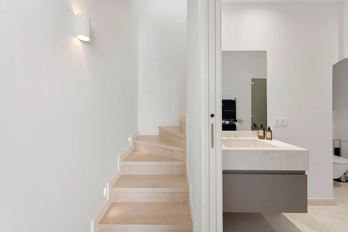 38abb516-a21e-461e-ace9-90912a1a4064