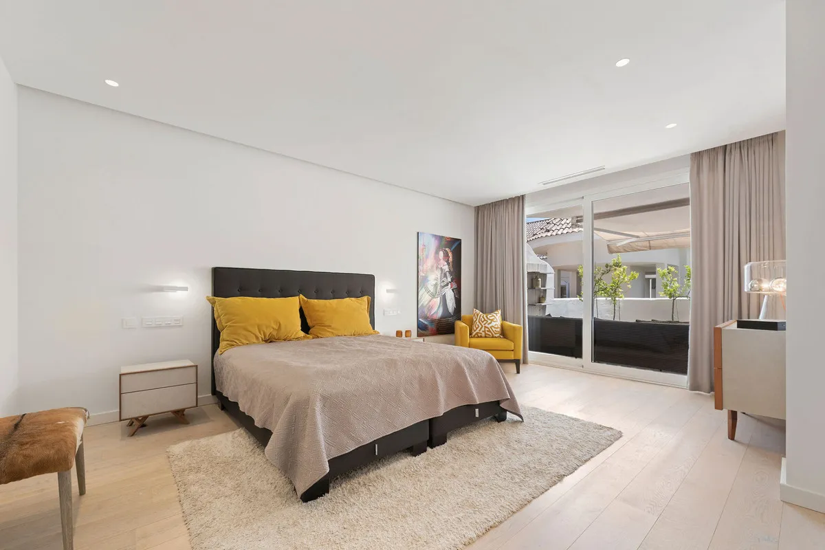 67f65edc-9873-4993-8fb6-48d724fafd8c