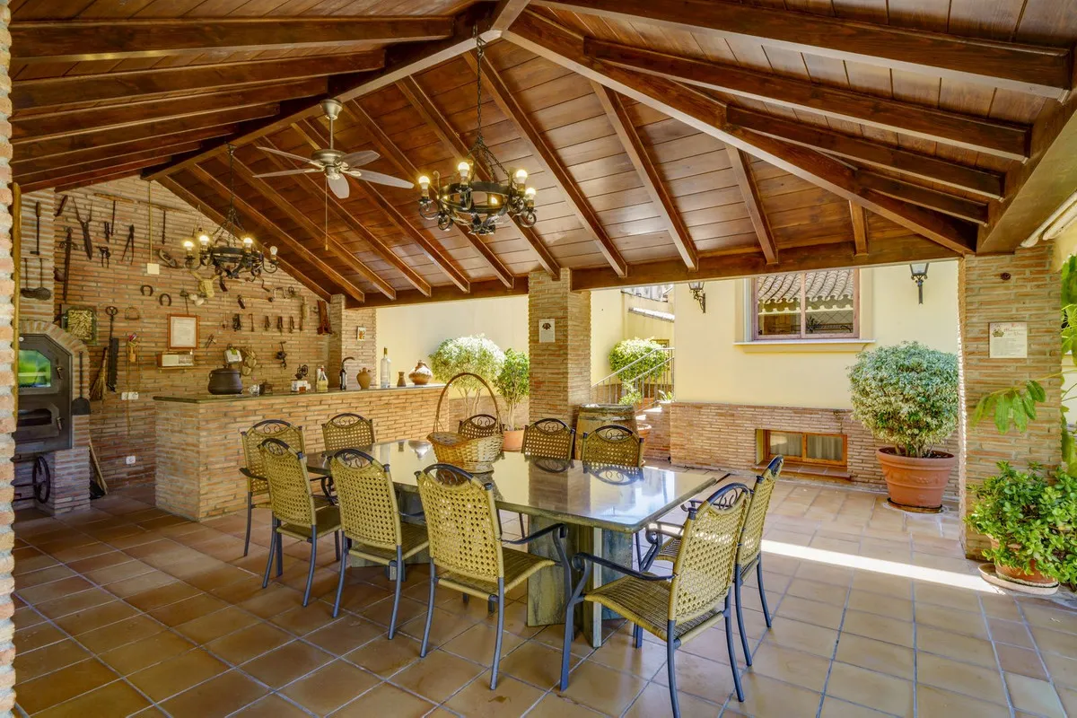 8e3c891f-dd7a-4cfe-a3a1-70909c6e529a