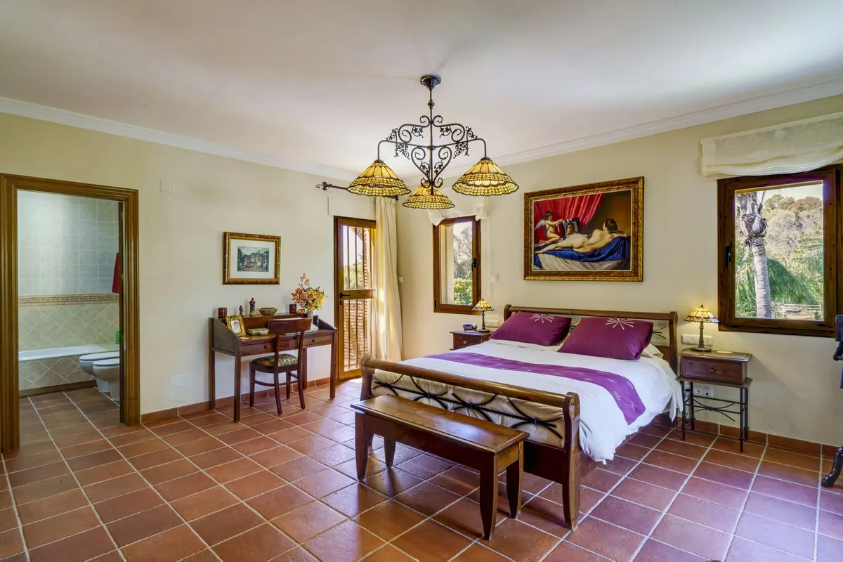 e9124cf6-0324-4471-9b07-a45967b85787