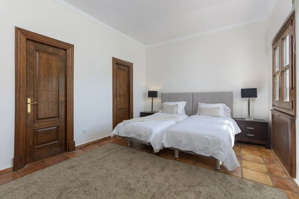 1178e6f4-136c-4a35-ba6c-d2eb5e46d00d