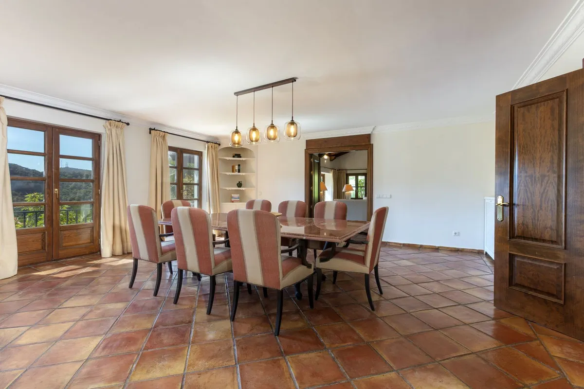 30d614bd-d25e-435b-827a-25b03eb25a4d