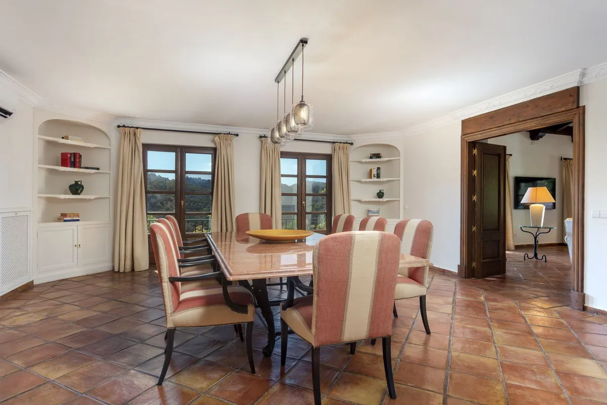 e43f45c1-4768-4ffd-92f3-b75142d43a32